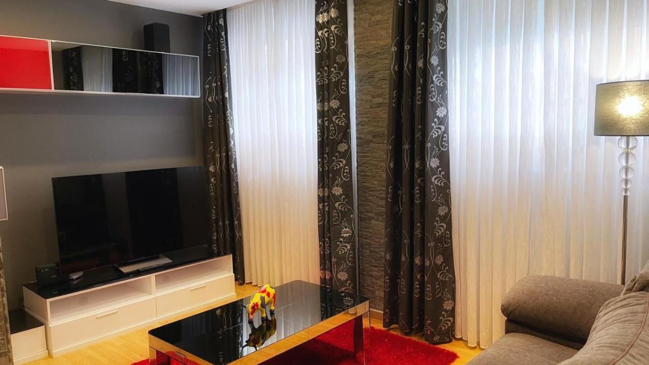 Urban Apartment En Basauri Con Wifi 外观 照片