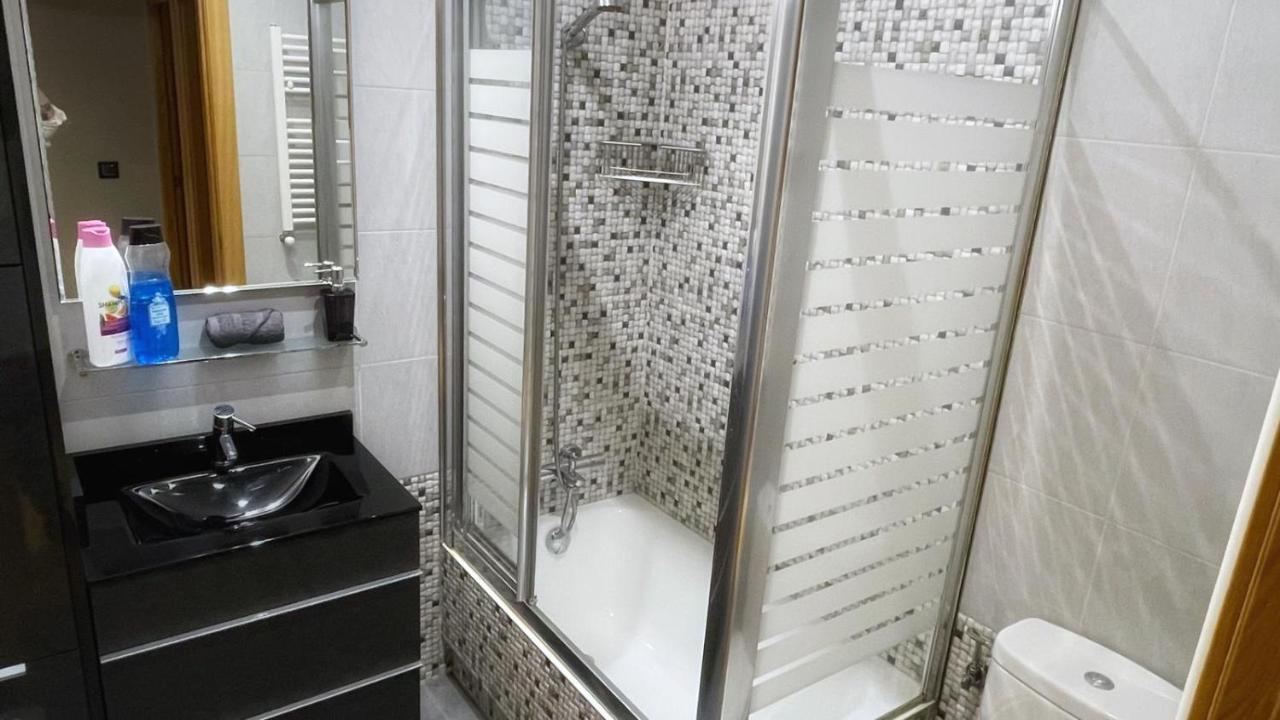 Urban Apartment En Basauri Con Wifi 外观 照片